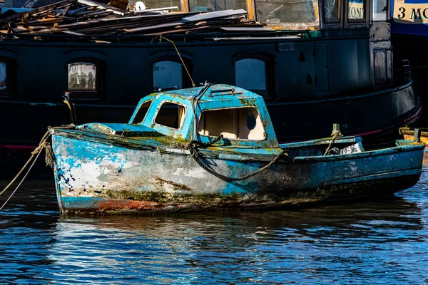 Close Velho Barco Mar — Fotografia de Stock