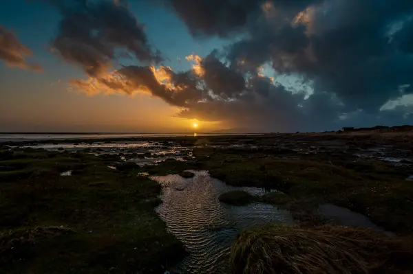 Cloudy Sky Sea Captured Sunset Evening — Stock Photo, Image