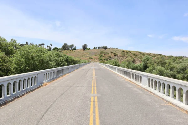 Widok Centrum Opuszczonego San Luis Rey River Historical Bridge — Zdjęcie stockowe