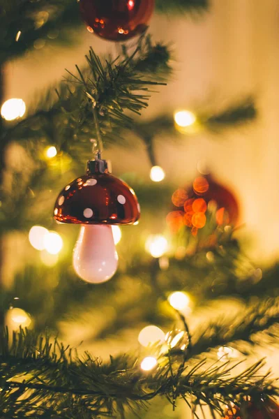 Vertical Shot Ornament Christmas Tree — Stock Photo, Image