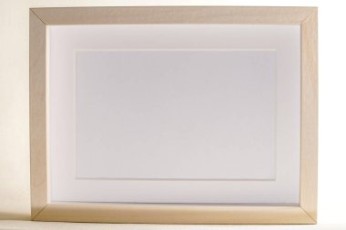 Emtpy beyaz çerçevesinin yakın çekim görüntüsü