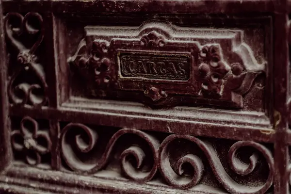 Closeup Shot Old Wooden Carving Style — Stock Photo, Image