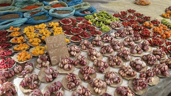Brezilya Sokak Pazarındaki Sebze Baharatlar — Stok fotoğraf