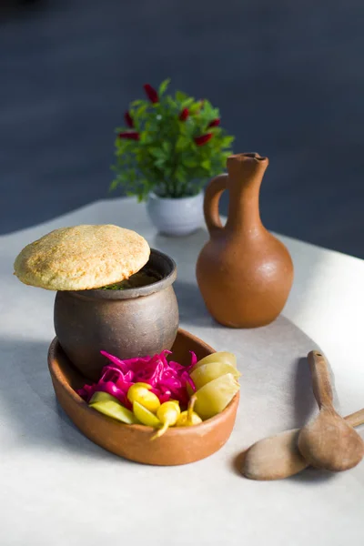 Vertical Closeup Georgian Traditional Food Lobio Kidney Soup Pickled Vegetables — Stock Photo, Image