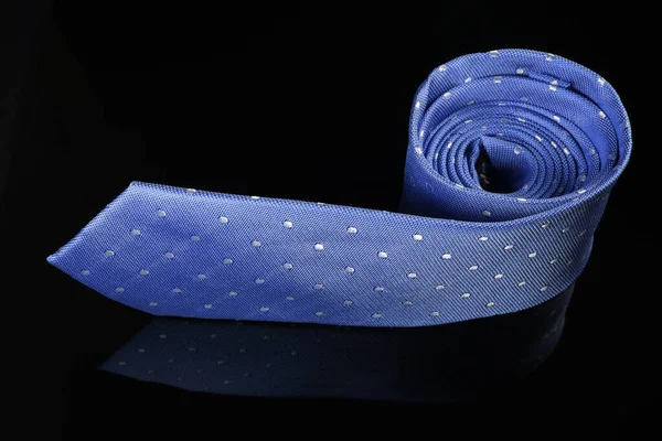 Primer Plano Satén Masculino Azul Con Rollo Corbata Puntos Aislado —  Fotos de Stock