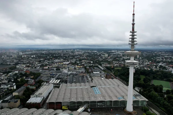 ハンブルクのハインリヒ ヘルツ テレコミュニケーション タワーの空中写真 — ストック写真