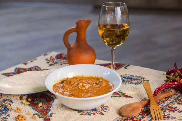 Close Sopa Tradicional Georgiana Kharcho Nozes Souse Com Carne Bovina — Fotografia de Stock