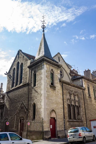Eine Vertikale Aufnahme Der Kirche Notre Dame Von Dijon Frankreich — Stockfoto