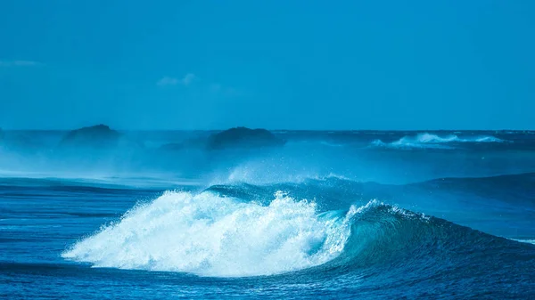 Una Splendida Vista Delle Grandi Onde Oceaniche Dell Oceano Atlantico — Foto Stock