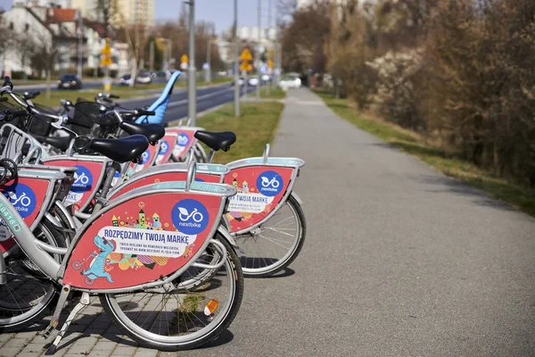 Eine Nahaufnahme Von Nextbike Leihrädern Auf Der Pilsudskiego Straße — Stockfoto