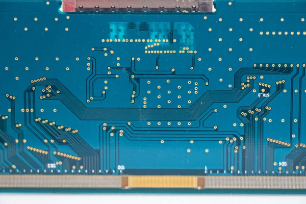 Detailní Záběr Elektronické Základní Desky Procesorového Mikročipu Bílém Pozadí — Stock fotografie