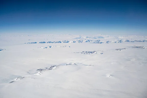Вид Воздуха Белые Горы Антарктиде — стоковое фото