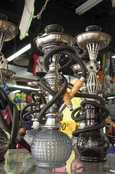 Expone Primer Plano Las Tuberías Hookah Venta Una Tienda Myrtle — Foto de Stock