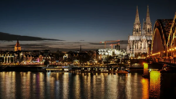 Une Vue Panoramique Pont Hohenzollern Cologne Allemagne Pendant Période Noël — Photo