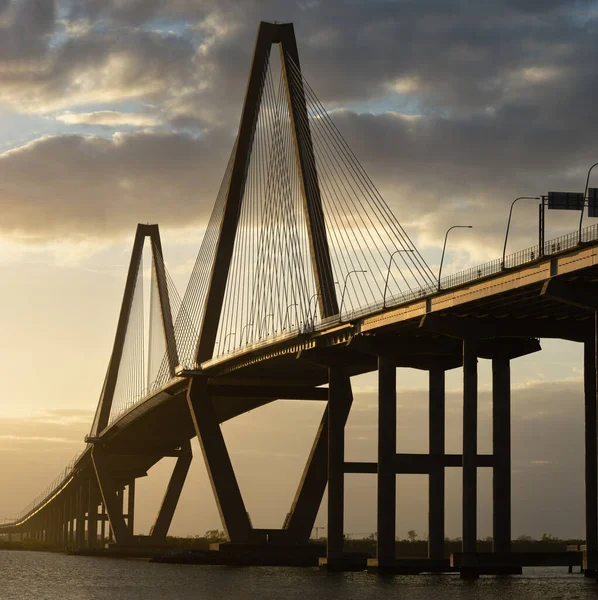 Malowniczy Widok Most Karoliny Południowej Charleston Usa Podczas Zachodu Słońca — Zdjęcie stockowe