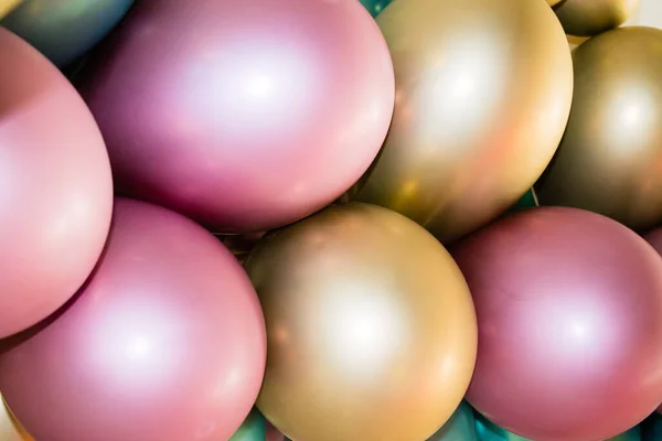 Primer Plano Globos Colores Uno Lado Del Otro Con Luz — Foto de Stock