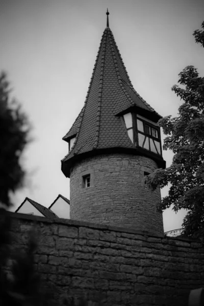 Een Verticaal Shot Van Een Historische Toren Marktbreit — Stockfoto