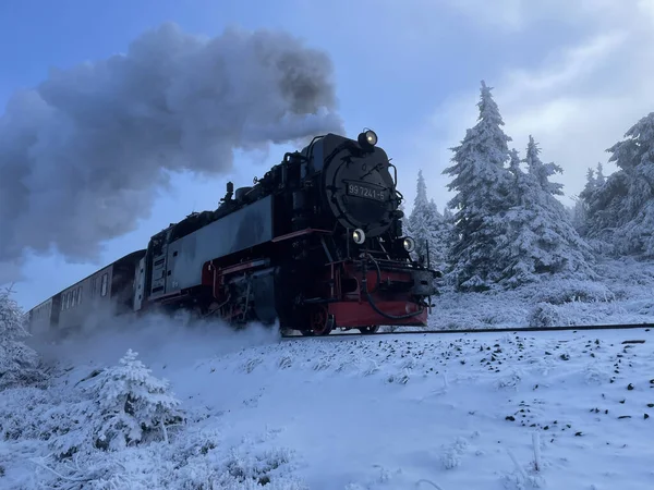 Low Angle Shot Train Winter Harz Germany — Stock Photo, Image