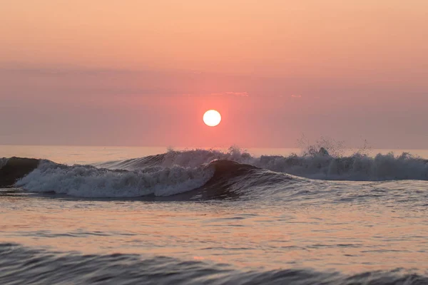 Beautiful View Ocean Waves Sunset — Stock Photo, Image