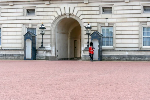 Eine Außenaufnahme Des Buckingham Palace Der Königlichen Residenz London England — Stockfoto