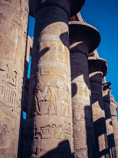 Vertical Shot Columns Carvings Ancient Karnak Temple Luxor Egypt — Stock Photo, Image