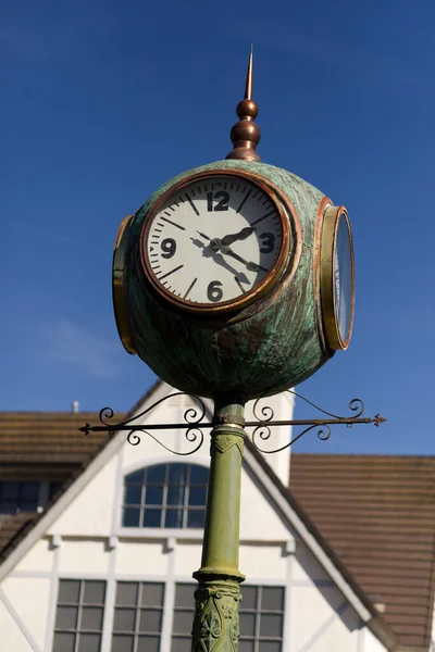 Plan Vertical Vieille Horloge — Photo