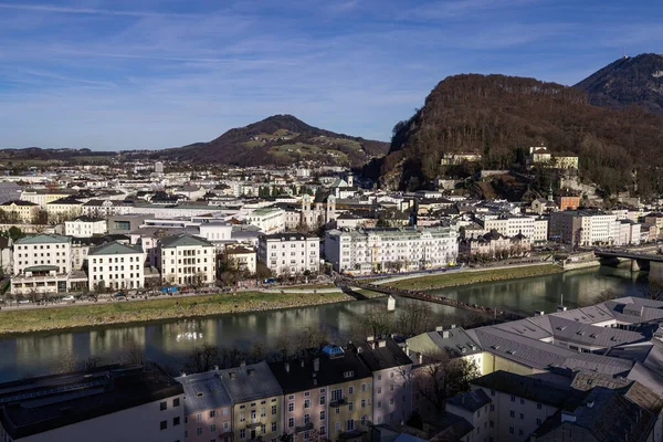 Aerial Shot Cityscape Salzburg Surrounded Colorful Buildings Background Mountains — Stock Photo, Image