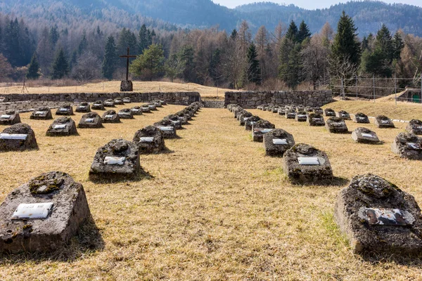 Las Filas Lápidas Del Cementerio Soldados Caídos Primera Guerra Mundial —  Fotos de Stock