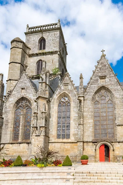 Eine Vertikale Aufnahme Der Kirche Saint Armel Ploermel Bretagne Frankreich — Stockfoto