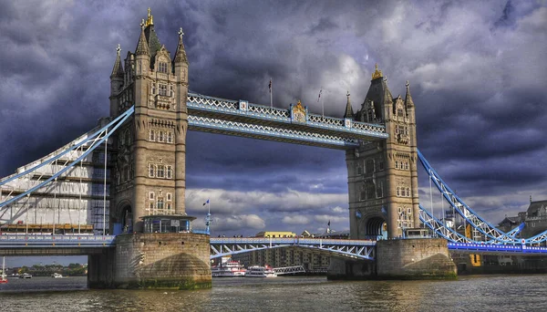 Tower Bridge Londres Día Nublado — Foto de Stock