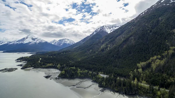 Aerial View Snowy Mountain Range Covered Clouds Lake Hope Alaska — Stock Photo, Image