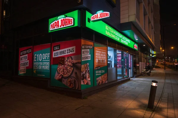 Londra Daki Papa Hohns Pizza Restoranının Dış Cephe Çekimi Gece — Stok fotoğraf