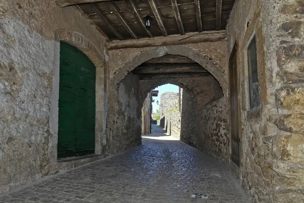 Arched Cobbled Street Bassiano Lazio Italy — Stock Photo, Image