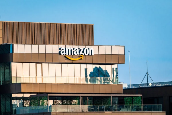 Amazon Headquarters Building Palas Mall — Stock Photo, Image
