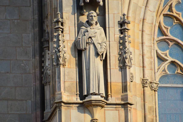 Una Vista Estatua Edificio Catedral Gótica Barcelona España — Foto de Stock