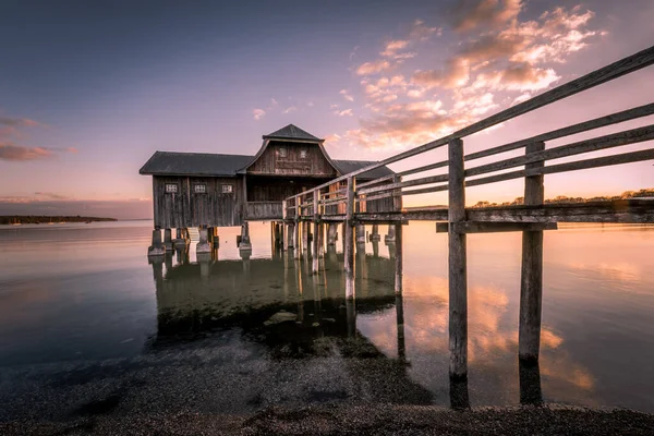 Krásný Výhled Loděnici Nad Jezerem Ammersee Proti Západu Slunce Bavorsku — Stock fotografie