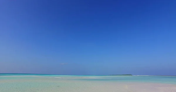 Playa Fusiona Con Cielo Las Maldivas —  Fotos de Stock