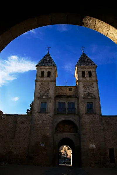 Tiro Vertical Portão Cidade Puerta Bisagra Nueva Toledo Espanha — Fotografia de Stock