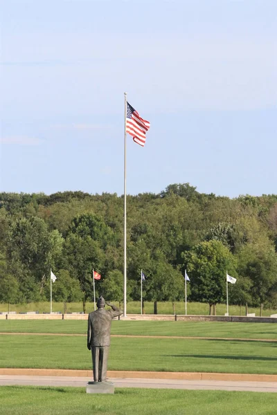 Een Verticaal Schot Van William Jennings Bryan Standbeeld Van Achteren — Stockfoto