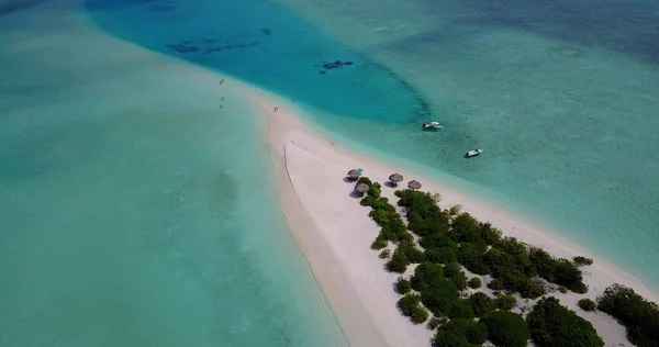 Légi Kilátás Egy Kis Trópusi Sziget Fehér Homokos Strand Türkiz — Stock Fotó