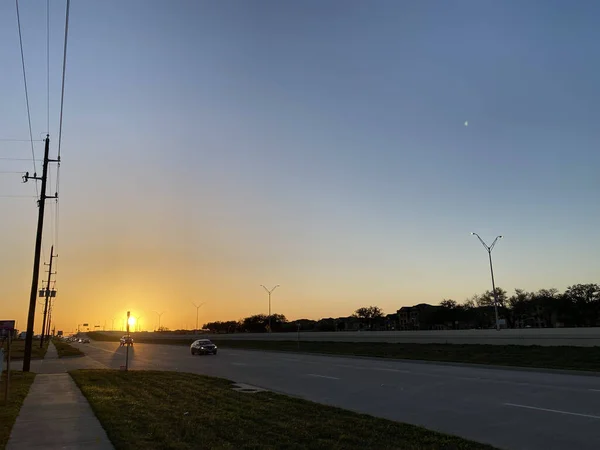 Μια Όμορφη Θέα Ηλιοβασίλεμα Απέναντι Από Δρόμο Στο Katy Ηνωμένες — Φωτογραφία Αρχείου