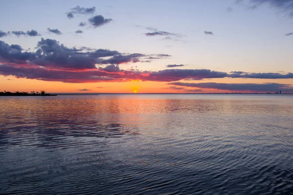 Uma Vista Panorâmica Pôr Sol Brilhante Mobile Bay Daphne Alabama — Fotografia de Stock