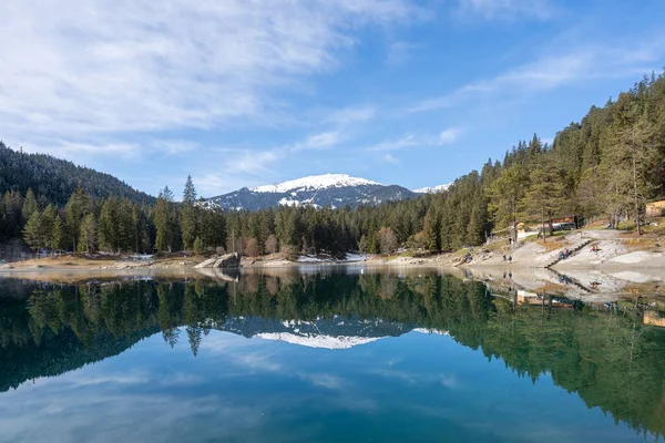 Ein Foto Von Der Natur Caumasee Bei Flims Graubünden Schweiz — Stockfoto