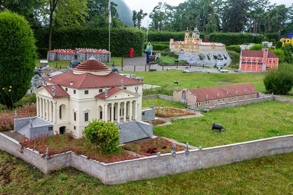 Belçika 'dan bir Avrupa binasının minyatürü