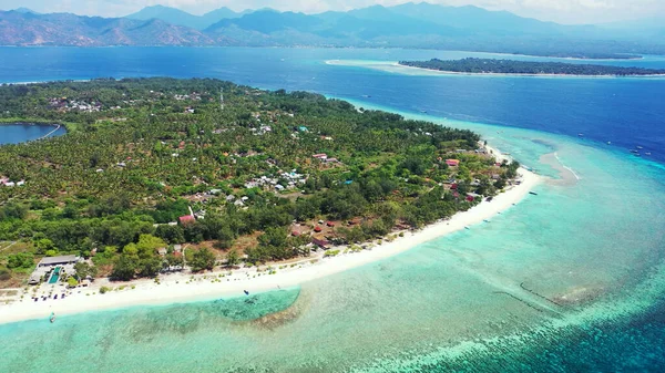 Uno Scatto Aereo Isola Tropicale Nell Oceano Azzurro — Foto Stock