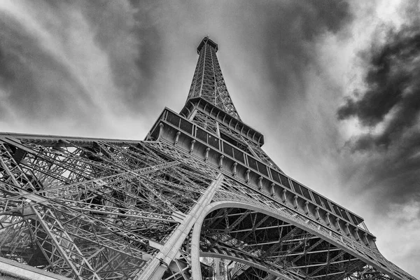 Een Grijswaarden Van Eiffeltoren Parijs Frankrijk — Stockfoto