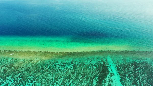 Pohled Ptačí Perspektivy Azurovou Vodu Oceánu Asii — Stock fotografie