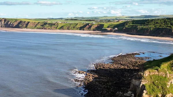 Uma Vista Aérea Cornelian Bay Para Cayton Bay Scarborough Reino — Fotografia de Stock