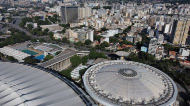 Brezilya 'daki güzel Maracana stadyumunun şehir manzaralı bir görüntüsü.