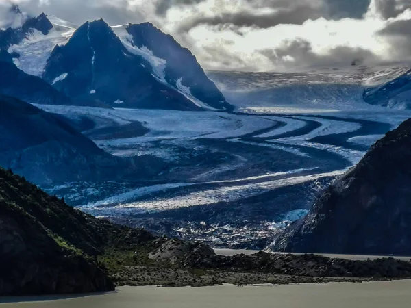 Μια Όμορφη Φωτογραφία Ενός Παγετώνα Laigu Στο Tbet — Φωτογραφία Αρχείου